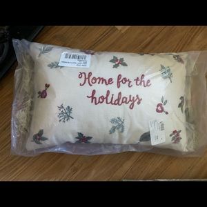 🆕 Decorative holiday pillow